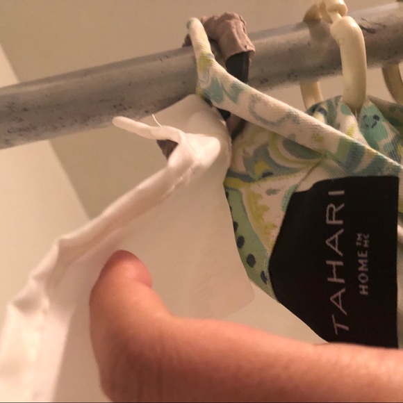Tahari home shower curtain. - Picture 5 of 5